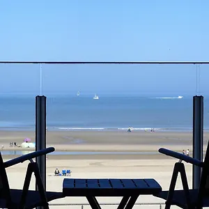 North Sea View With Parking Appartement